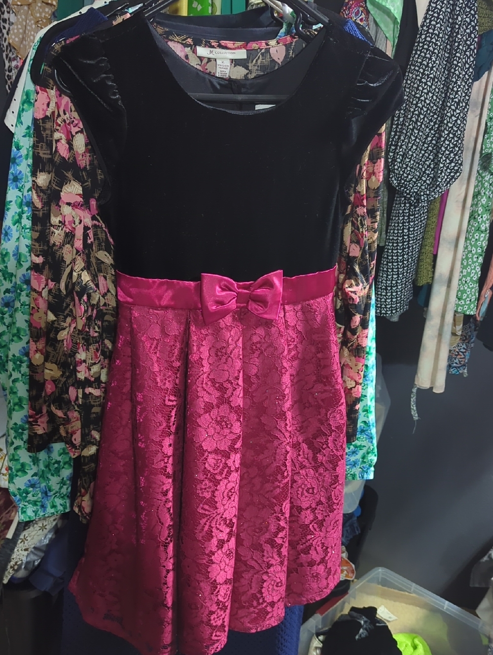 Jona Michelle Black Velvet & Fuchsia Lace Bow Dress Size  10-12 Years Old